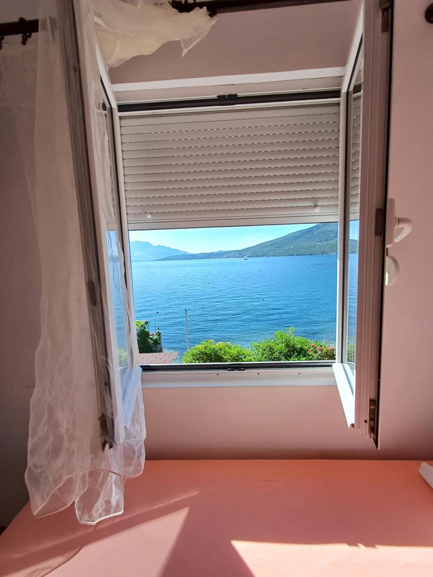 Ferienwohnung Apatments Stanojlovic Djenovic Herceg Novi Exterior foto