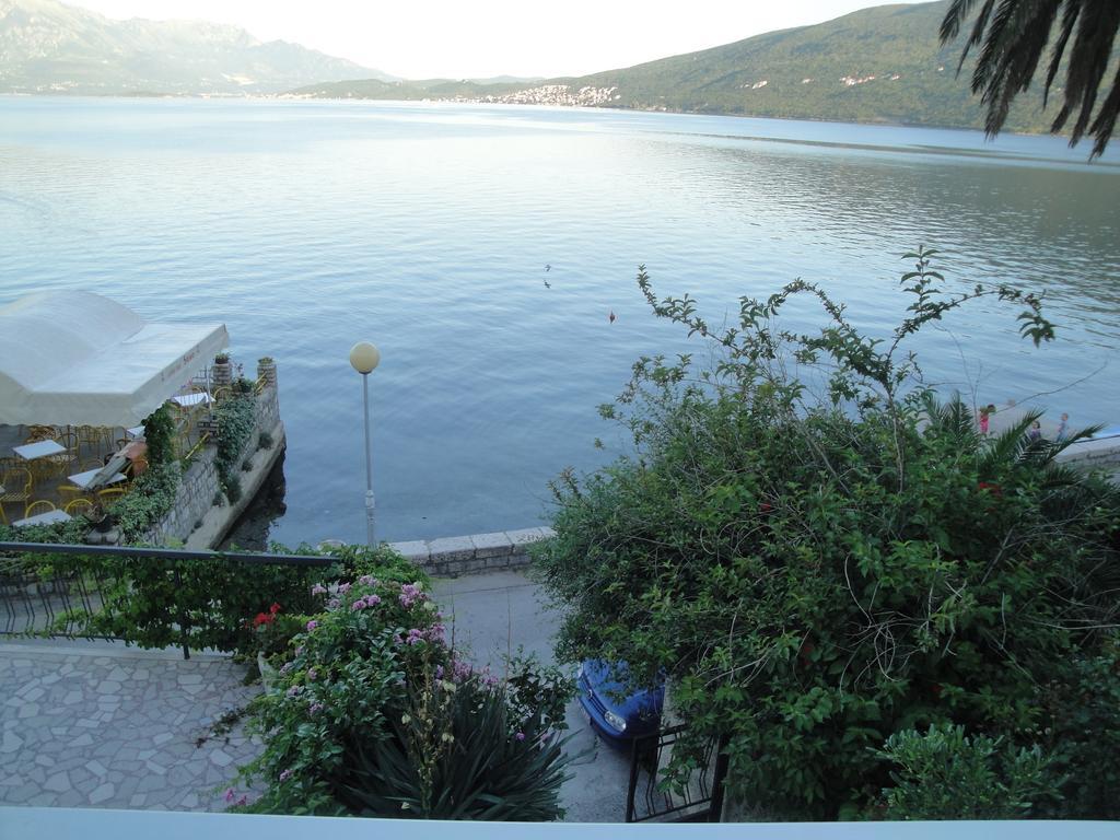 Ferienwohnung Apatments Stanojlovic Djenovic Herceg Novi Exterior foto